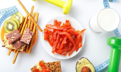 Niskokaloryczne przekąski do 100 kcal – idealne na redukcję